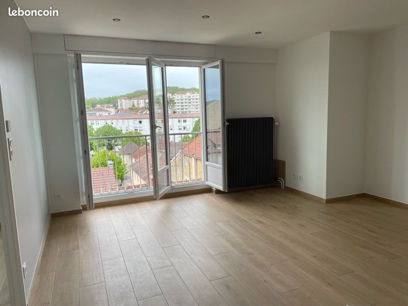 Appartement à louer, 40m², Lons-le-Saunier