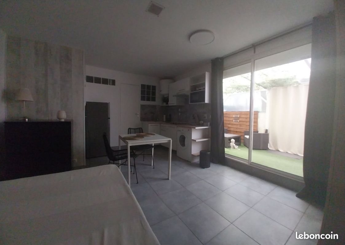 Appartement à louer, 24m², Le Pradet