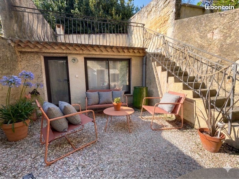 Maison à louer, 120m², Uzès