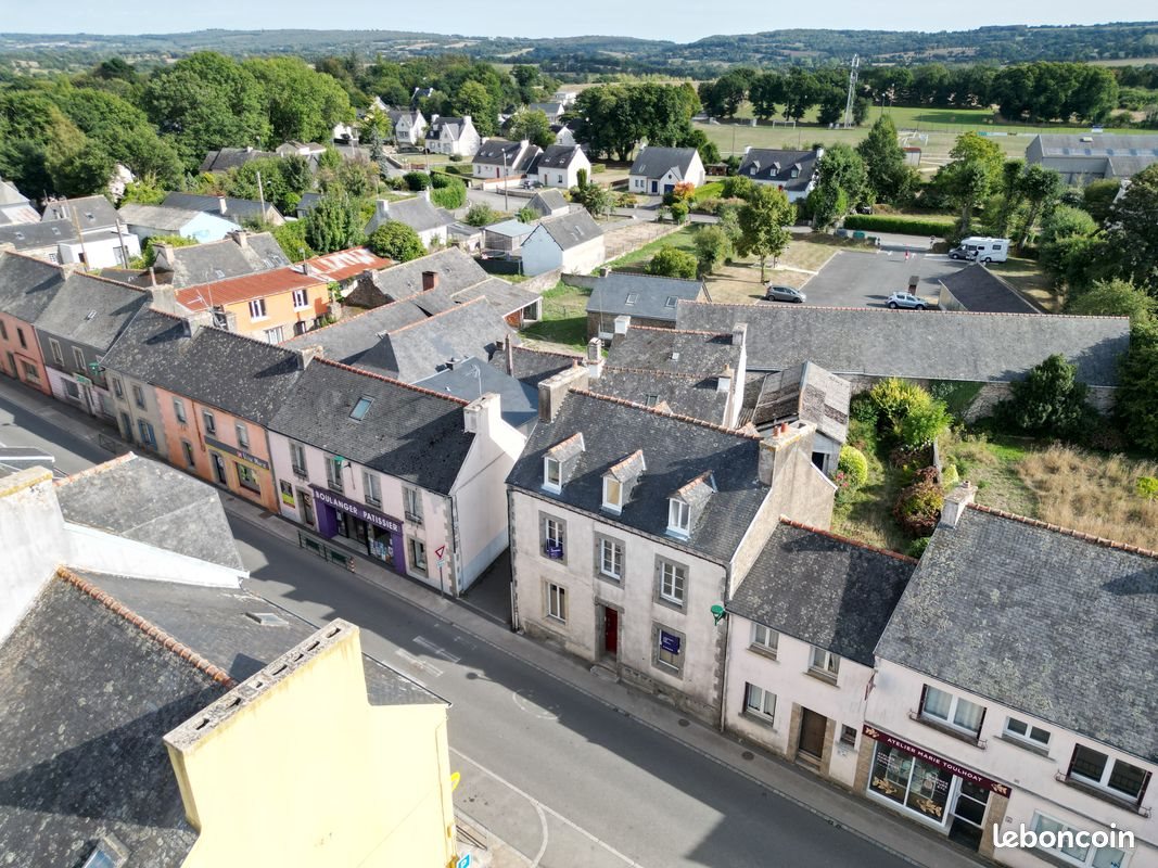 Maison à vendre, 111m², Spézet