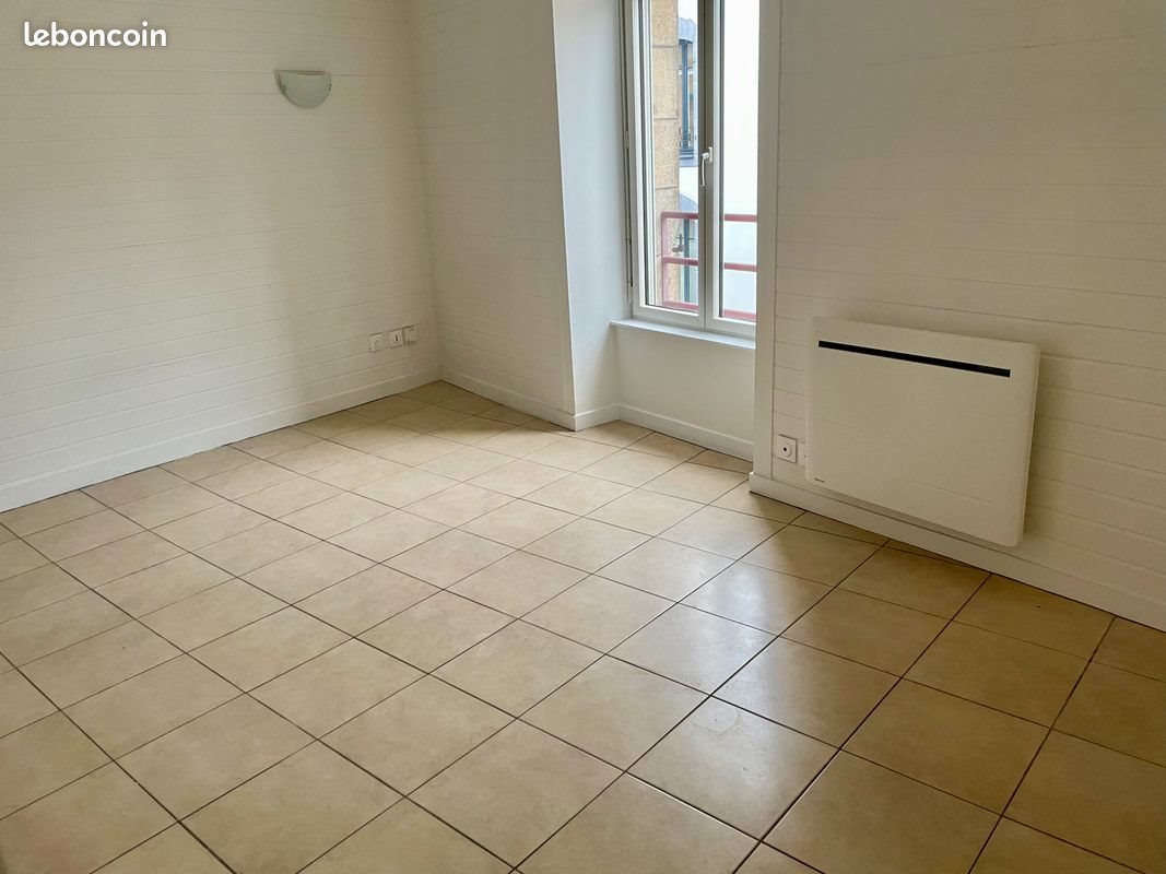 Appartement à louer, 19m², Auray