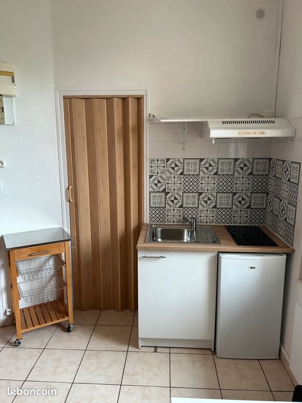 Appartement à louer, 17m², Niort