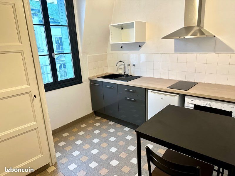 Appartement à louer, 40m², Tours