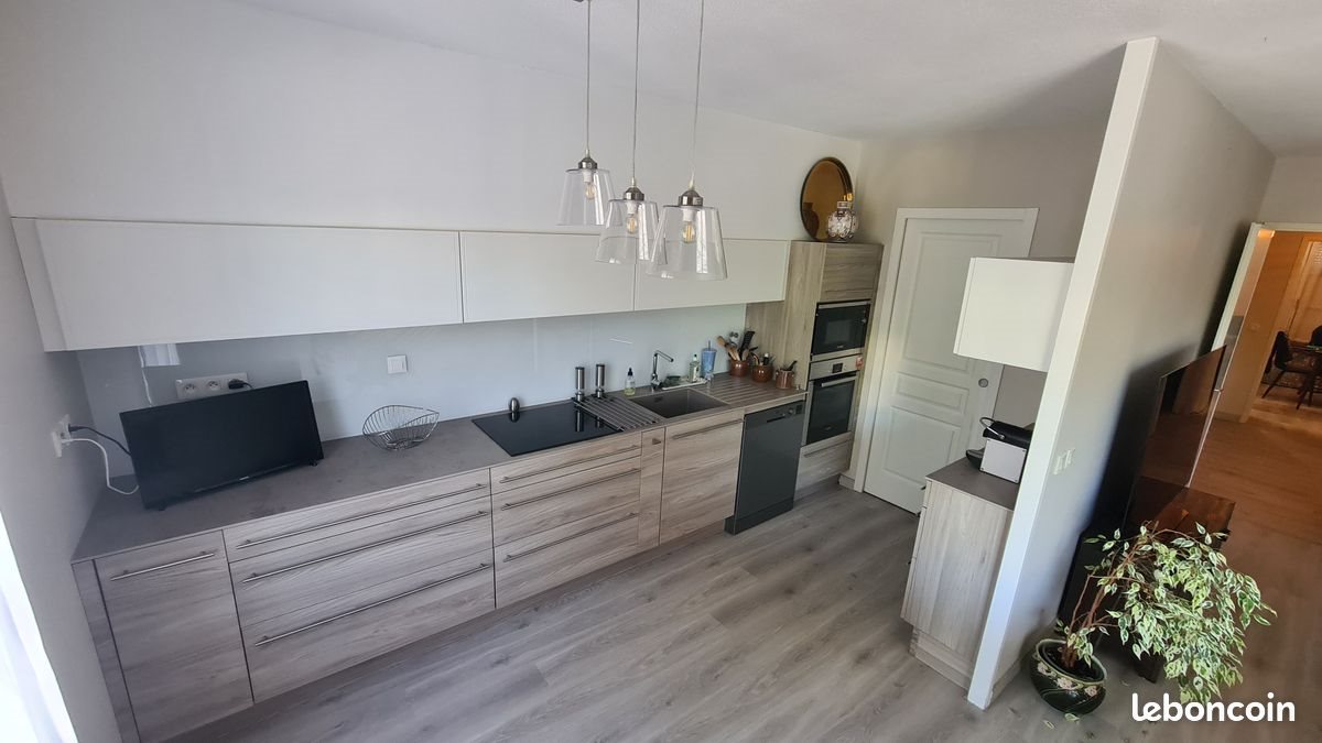 Appartement à vendre, 88m², Oloron-Sainte-Marie