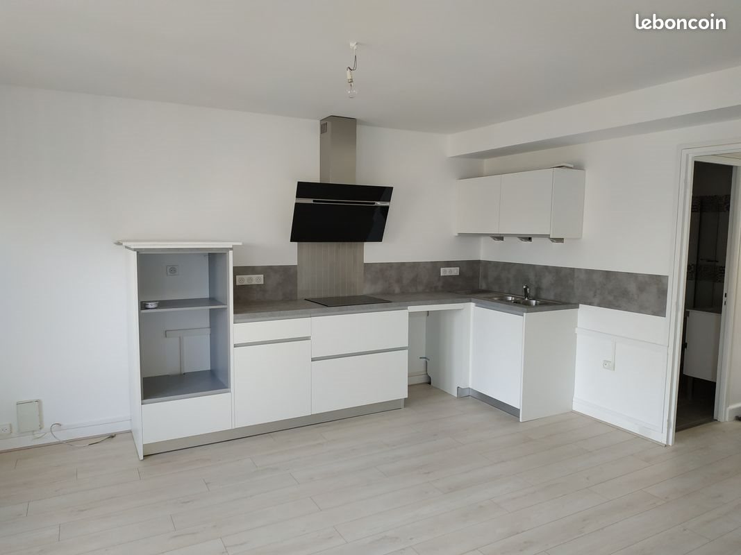 Appartement à louer, 69m², Pau