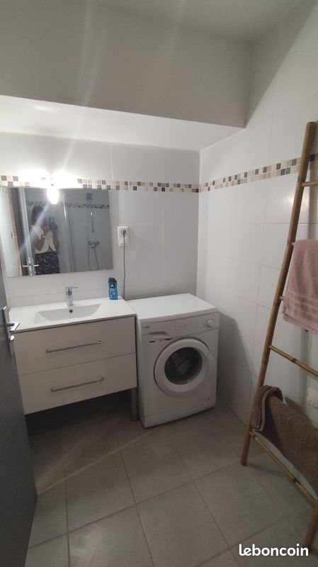 Appartement à louer, 35m², Hyères