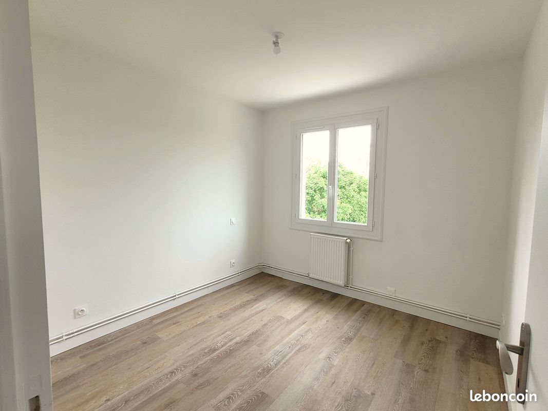 Appartement à louer, 80m², Angoulins