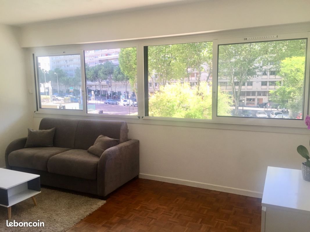 Appartement à louer, 26m², Marseille 6ème