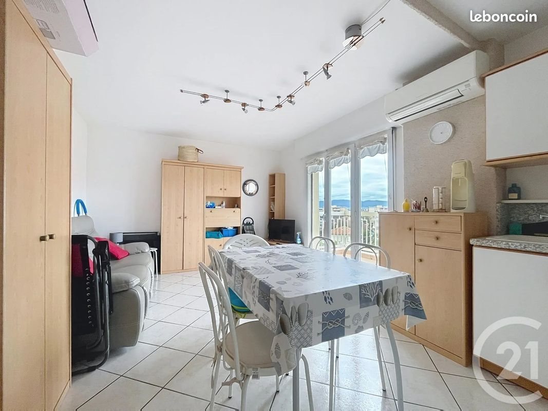 Appartement à louer, 28m², Fréjus