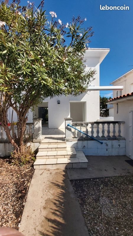 Maison à louer, 85m², Royan