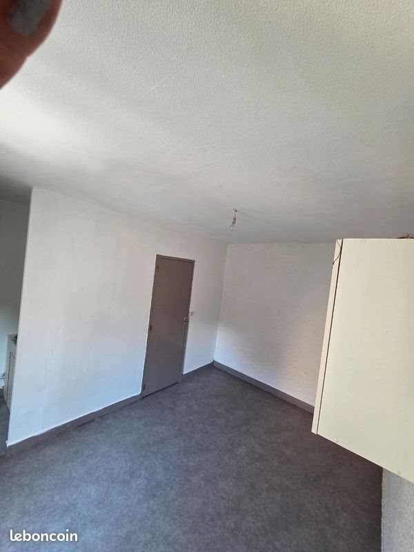 Appartement à louer, 22m², Gray