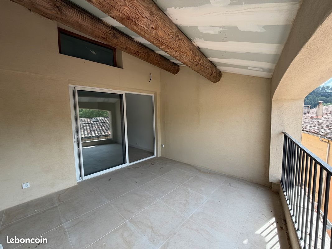 Maison à vendre, 104m², Jouques