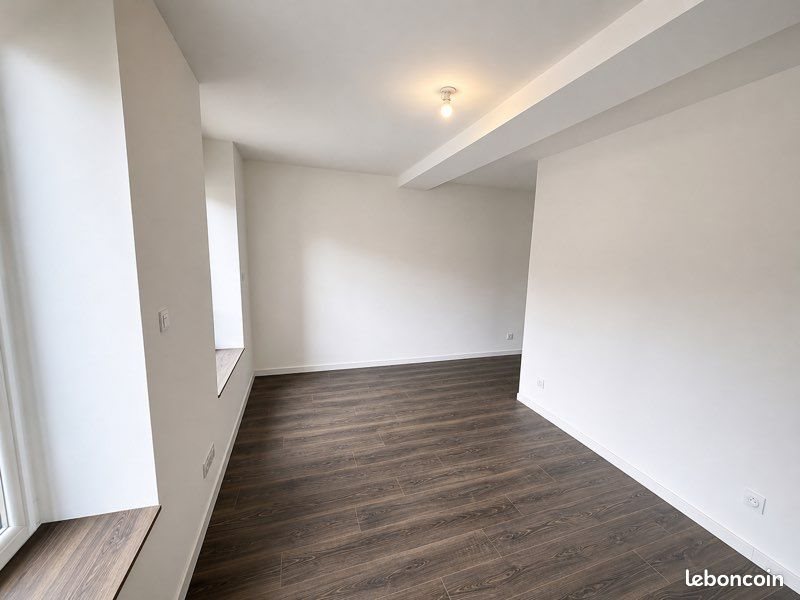 Appartement à louer, 67m², Boulzicourt
