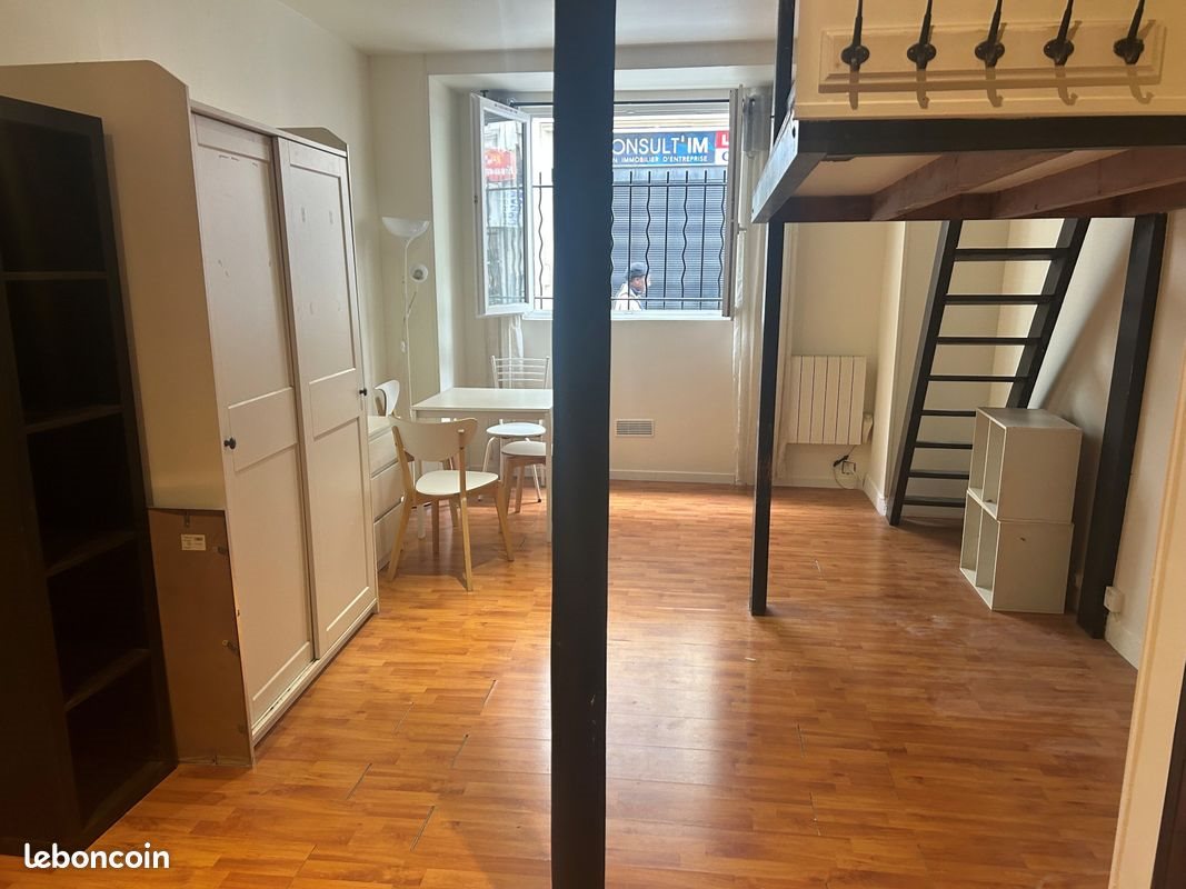 Appartement à louer, 30m², Paris 18ème
