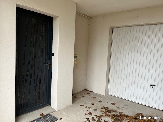 Maison à louer, 89m², Ambronay