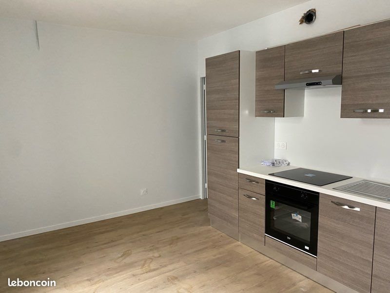 Appartement à louer, 38m², Saint-Junien