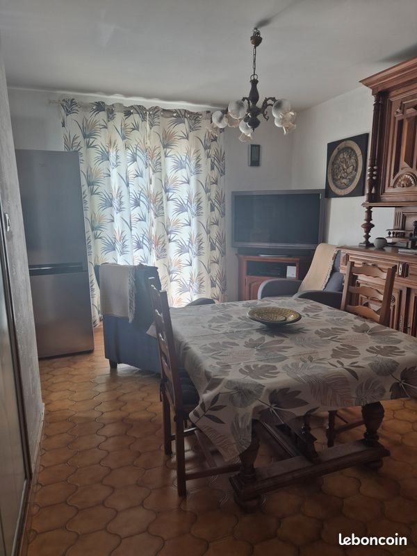 Appartement à louer, 42m², Saint-Pargoire