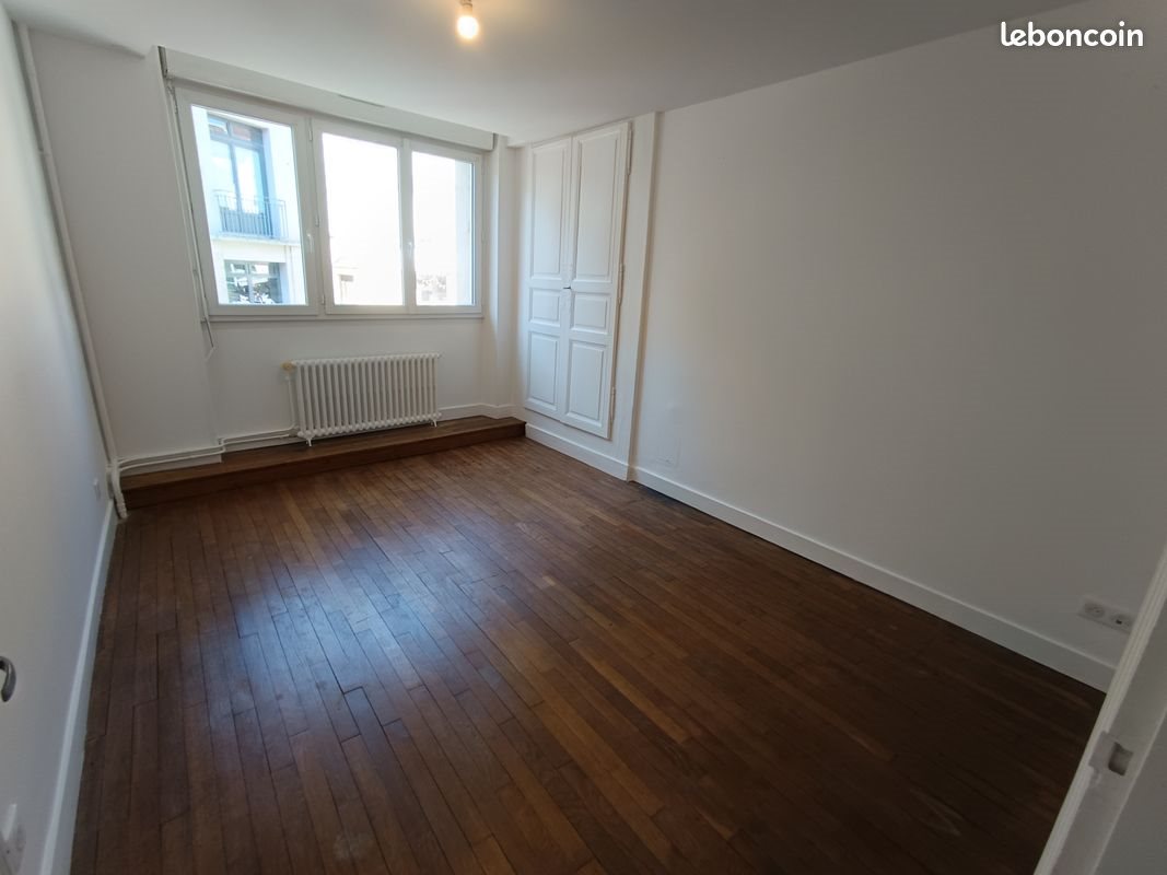 Appartement à louer, 33m², Le Dorat