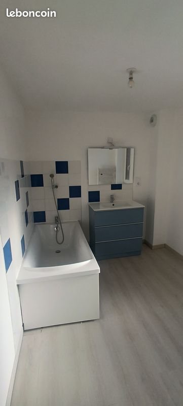 Maison à louer, 65m², Saint-Georges-des-Groseillers
