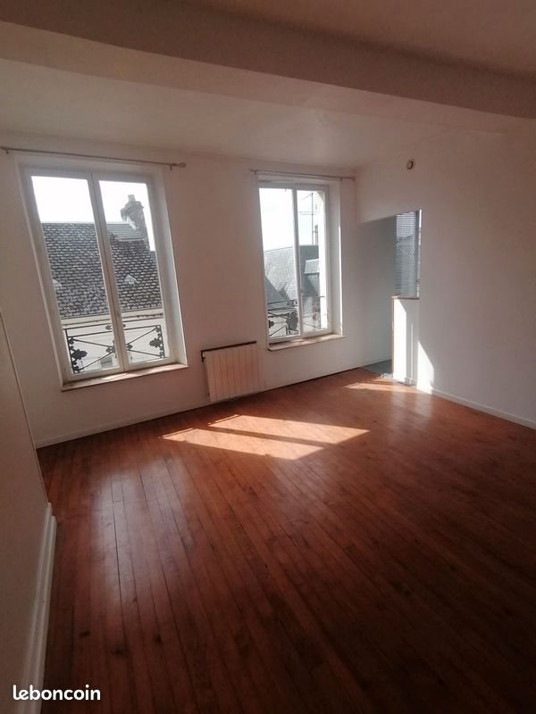 Appartement à louer, 35m², Laon