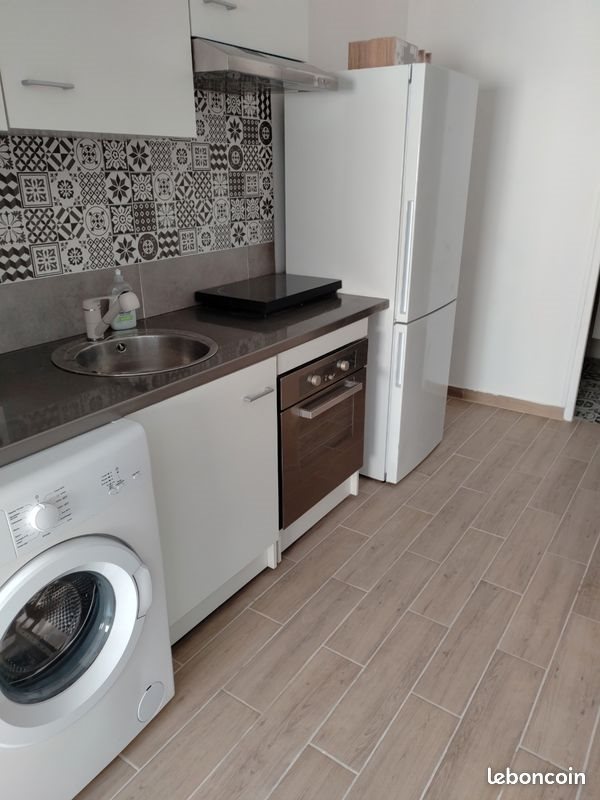 Appartement à louer, 28m², Béziers