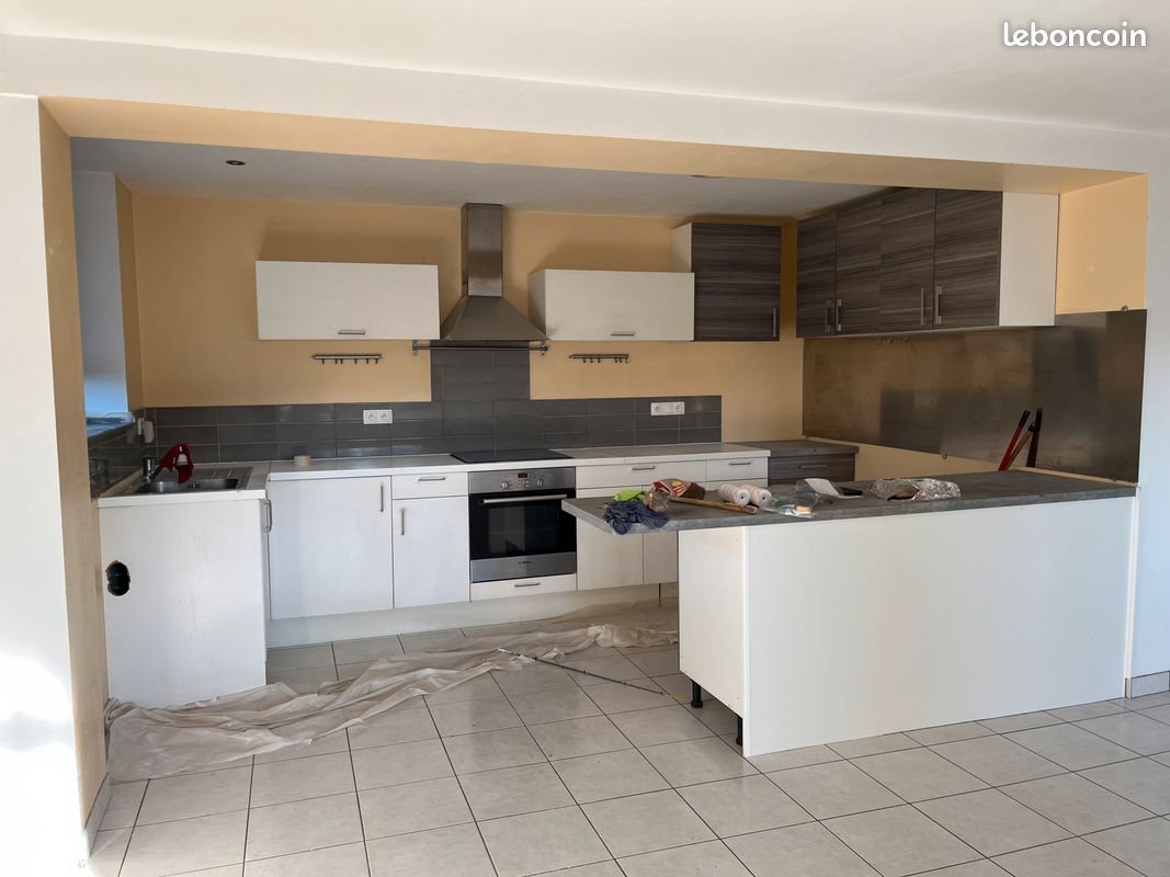 Maison à louer, 125m², Saint-Forgeux-Lespinasse