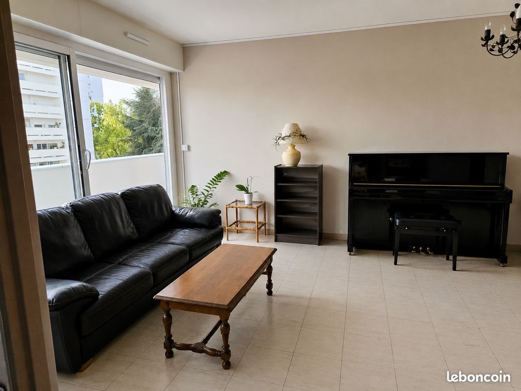Appartement à vendre, 79m², Poitiers