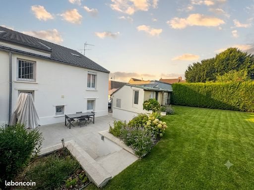 Maison à vendre, 240m², Juilly