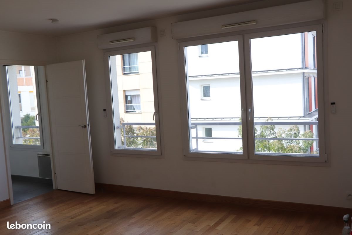 Appartement à louer, 32m², Châtillon
