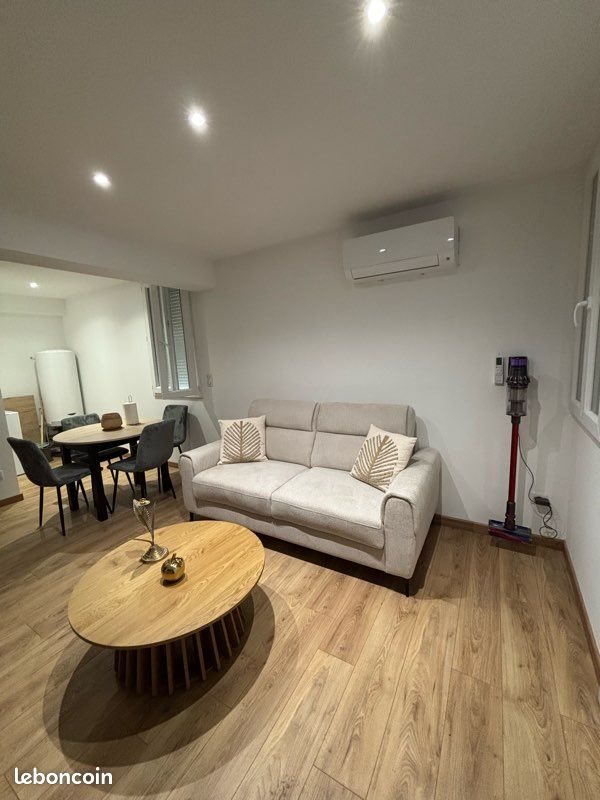 Appartement à louer, 28m², Ajaccio