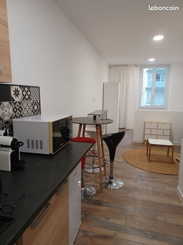 Appartement à louer, 27m², Pau