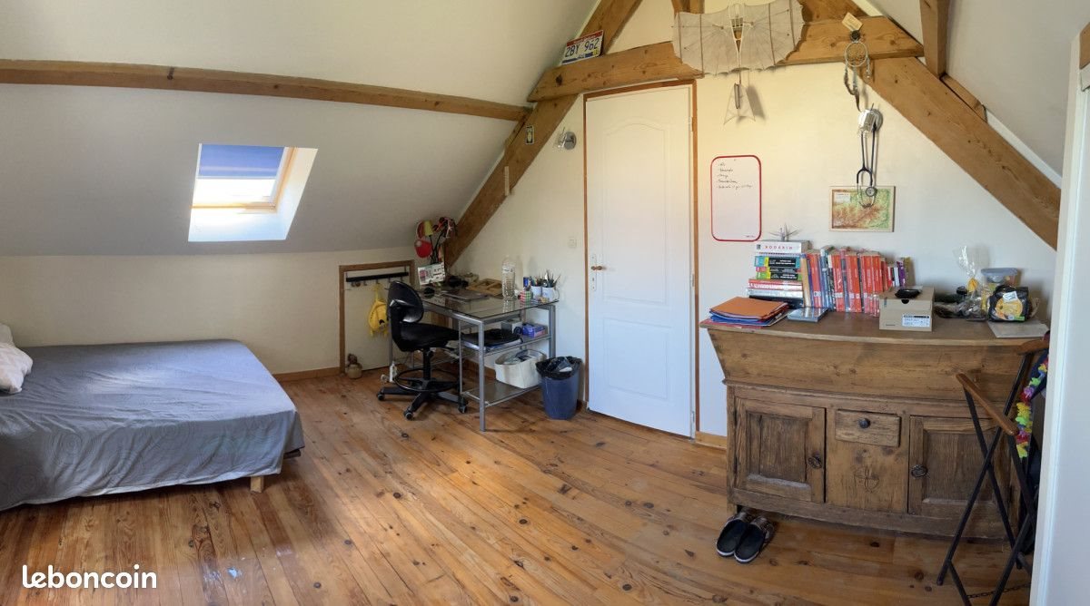 Maison à louer, 25m², Saint-Genis-Laval