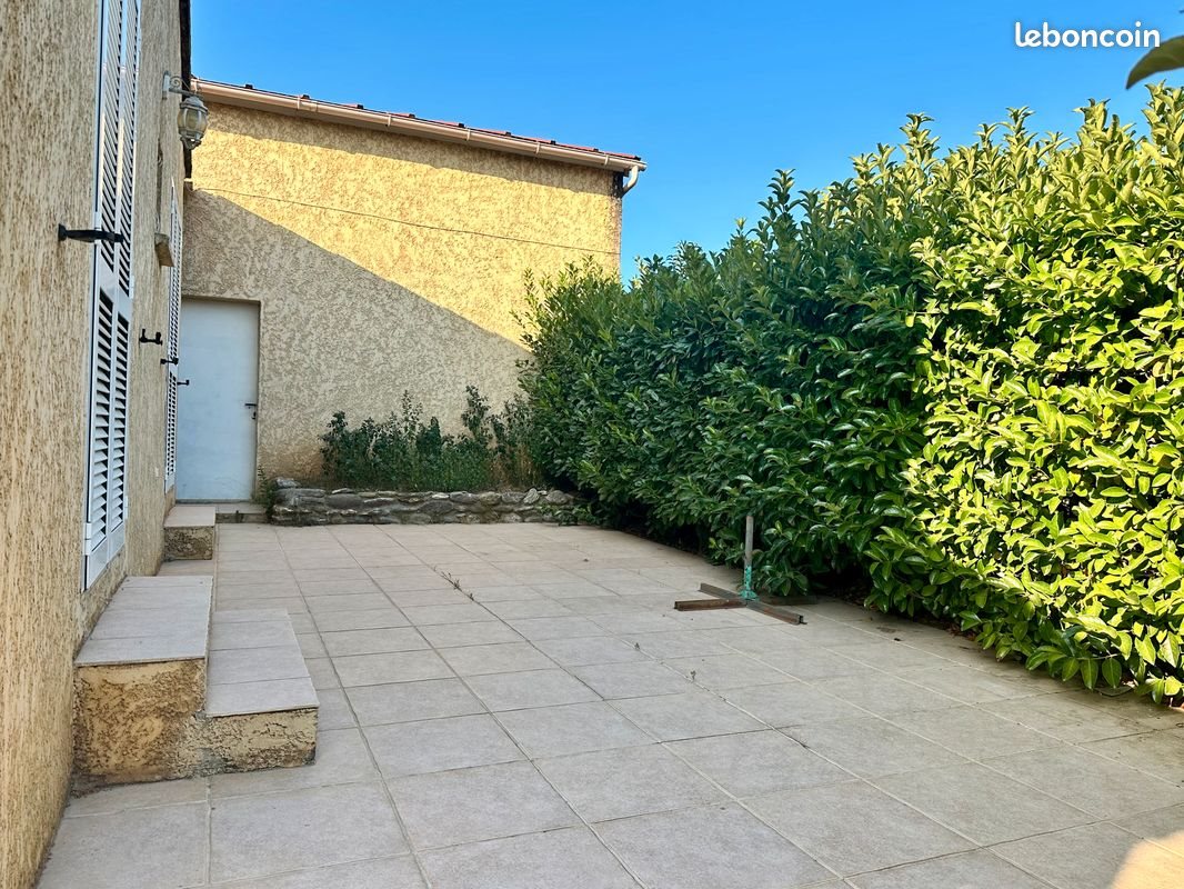 Appartement à louer, 57m², San-Nicolao
