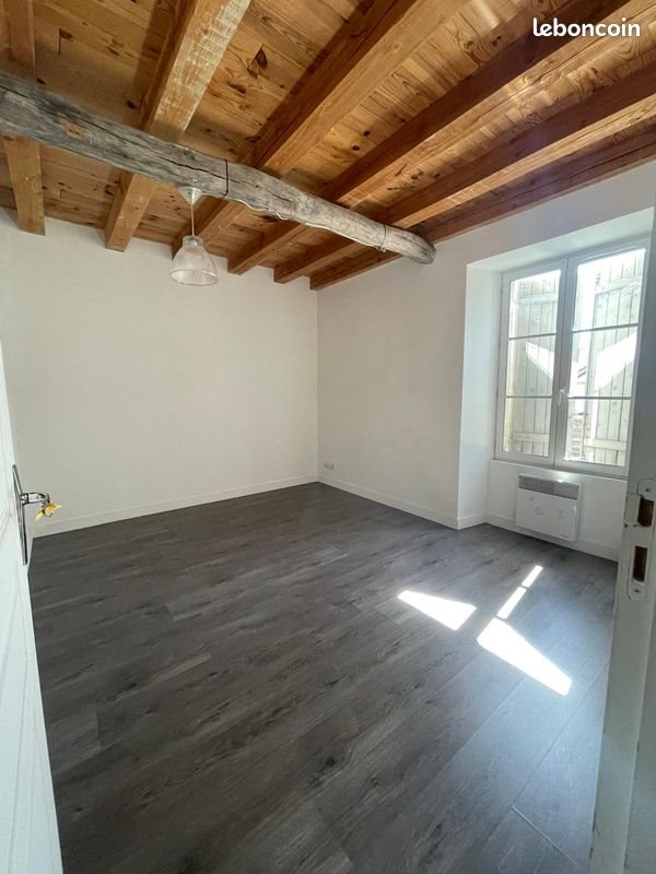 Appartement à louer, 107m², Saint-Julien-l'Ars