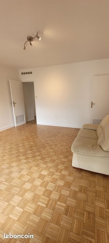 Appartement à louer, 77m², Grenoble