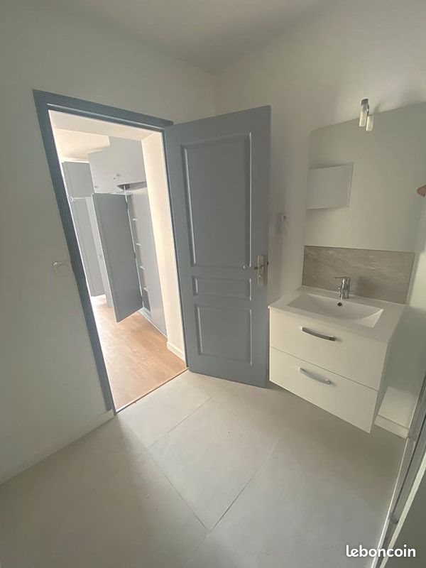 Appartement à louer, 57m², Montpon-Ménestérol