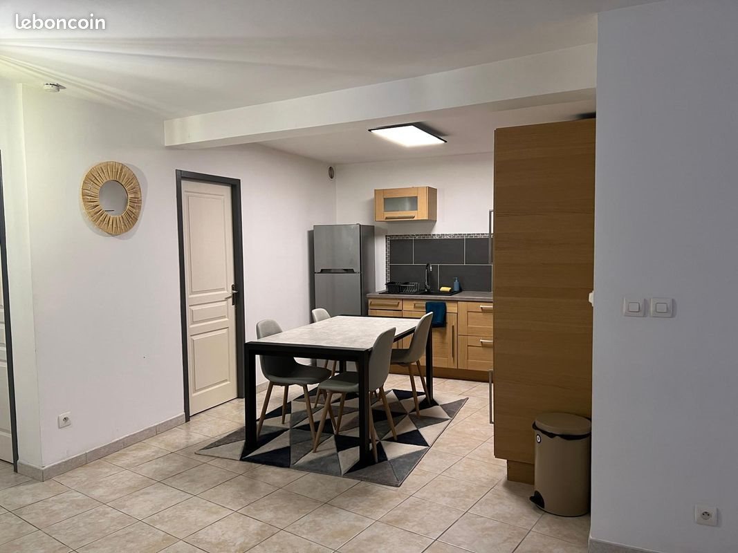 Appartement à vendre, 150m², Pont-Saint-Esprit