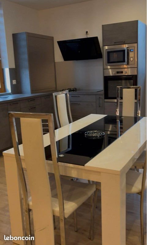 Maison à louer, 127m², Arlay