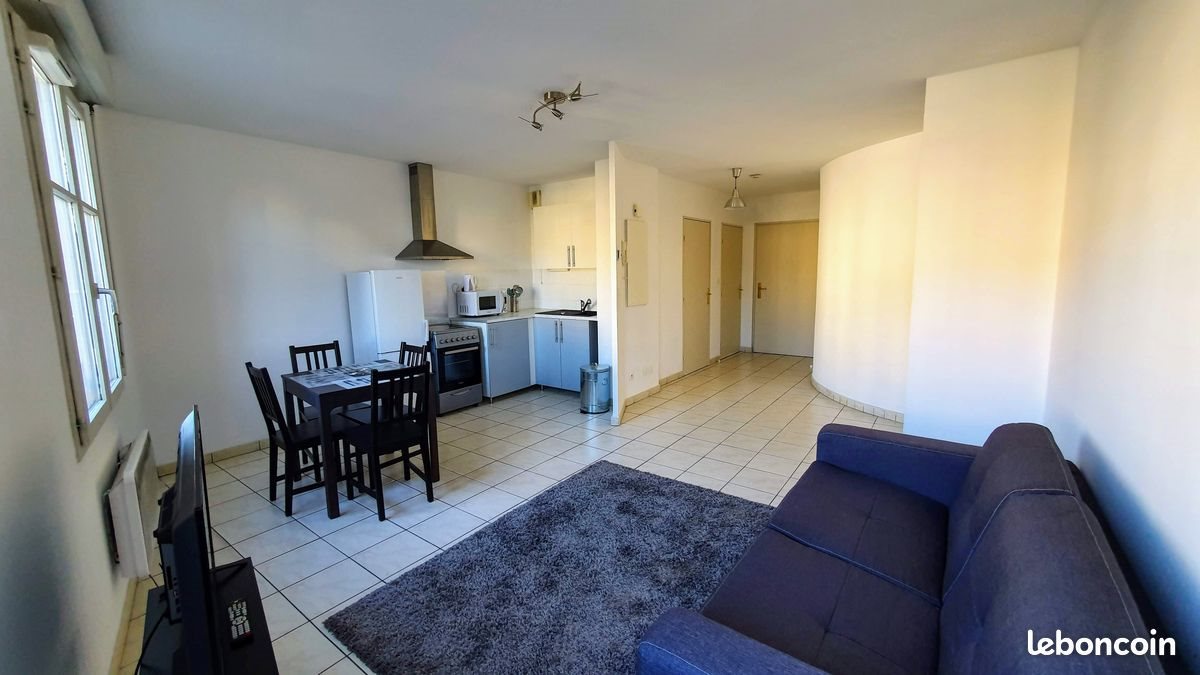 Appartement à louer, 33m², Saint-Étienne