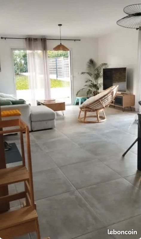 Maison à louer, 90m², Saint-Cyr-au-Mont-d'Or