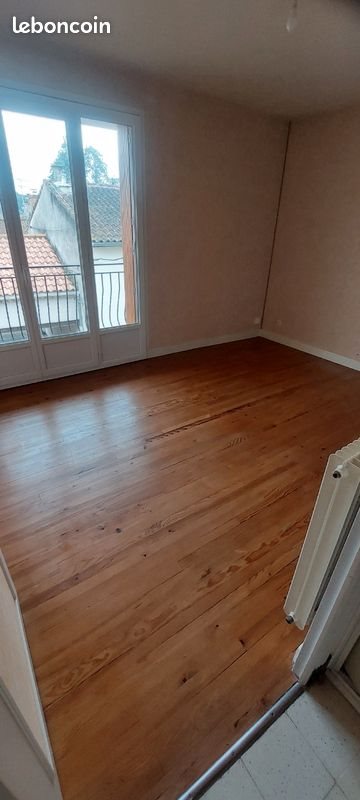 Appartement à louer, 102m², Le Passage