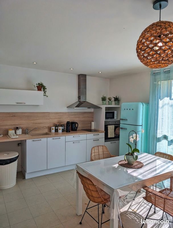 Appartement à louer, 40m², L'Isle-sur-la-Sorgue