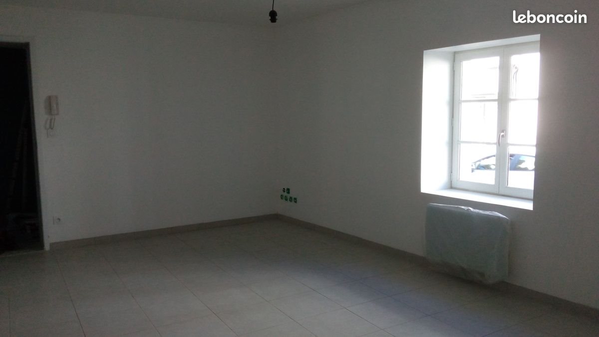 Appartement à louer, 40m², Rochefort