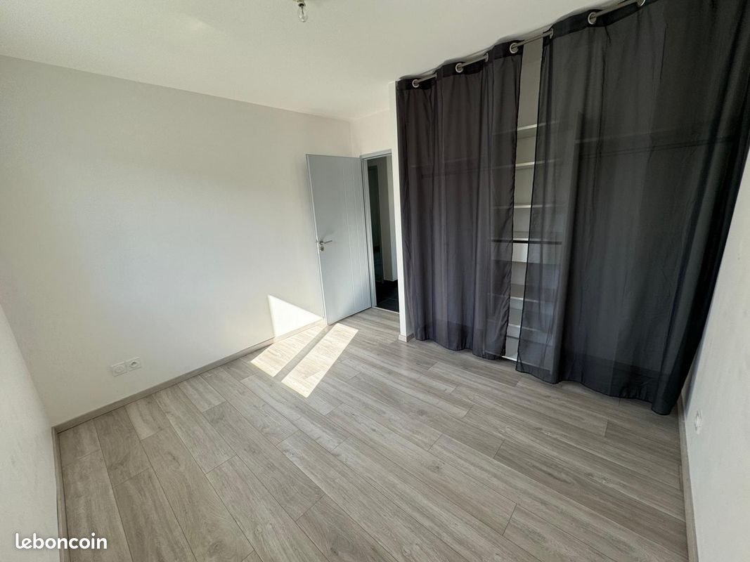 Maison à louer, 107m², Léognan