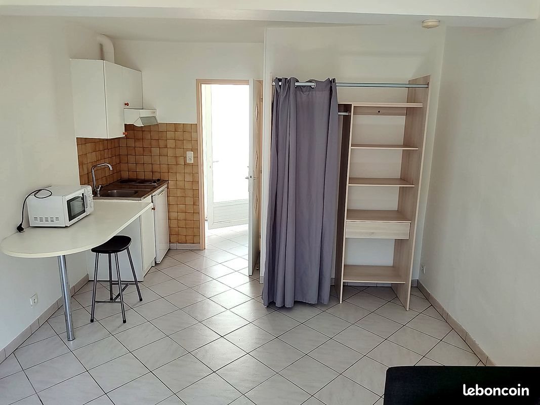 Appartement à louer, 19m², Le Creusot