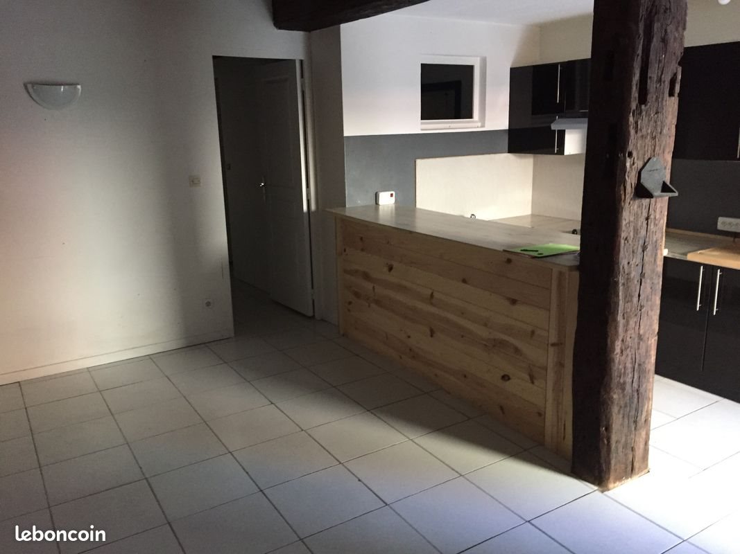 Appartement à louer, 36m², Ladon