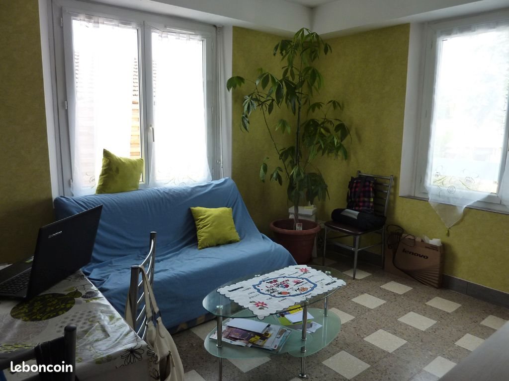 Appartement à louer, 45m², Lons