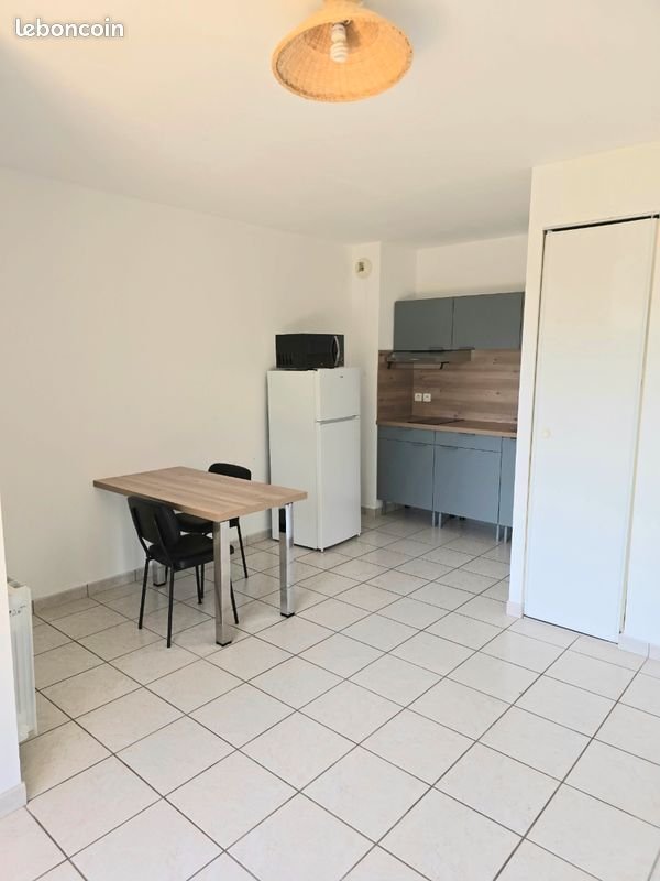 Appartement à louer, 38m², Saint-Martin-des-Champs