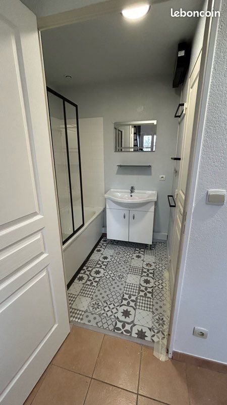 Maison à louer, 35m², Gallargues-le-Montueux