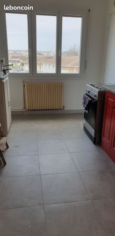 Appartement à louer, 72m², Talence